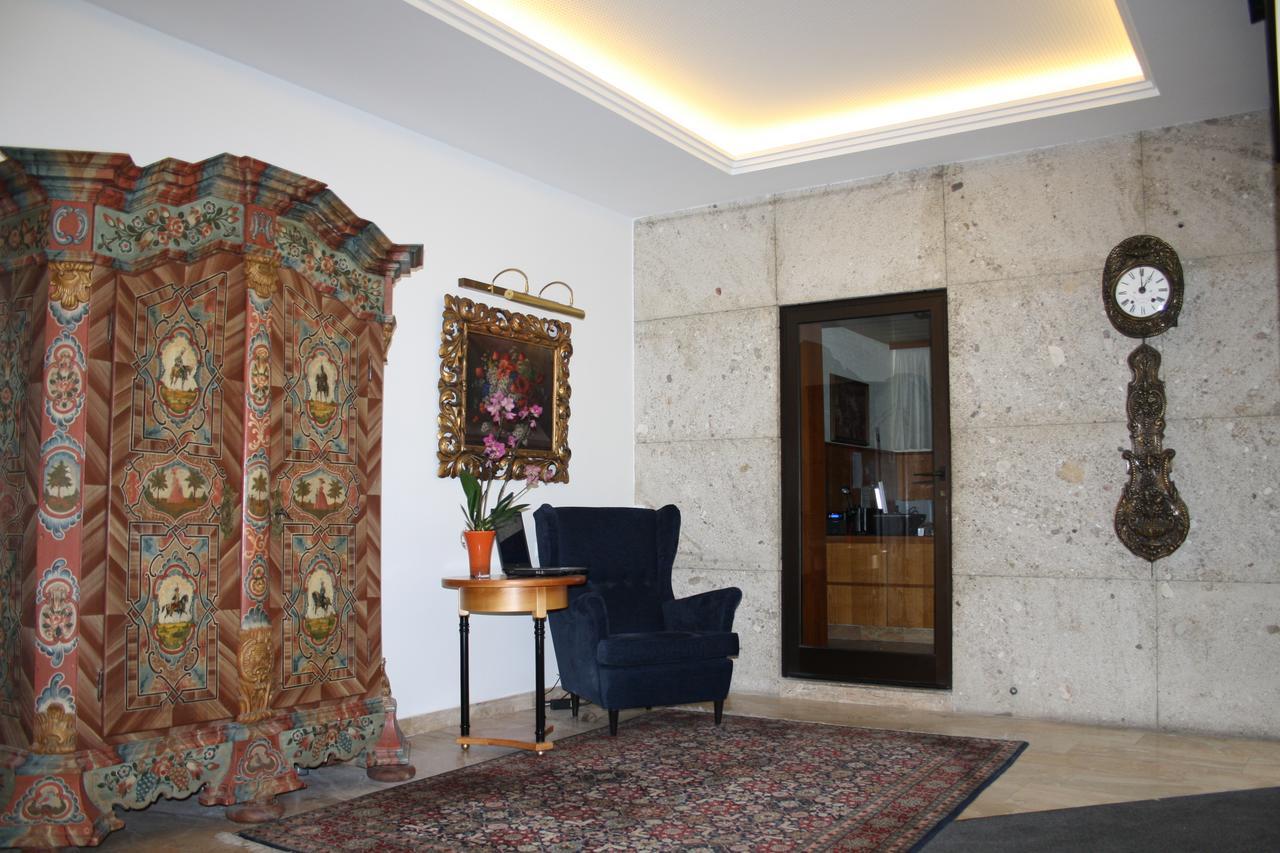 Hotel Alhartinger Hof Leonding Bagian luar foto