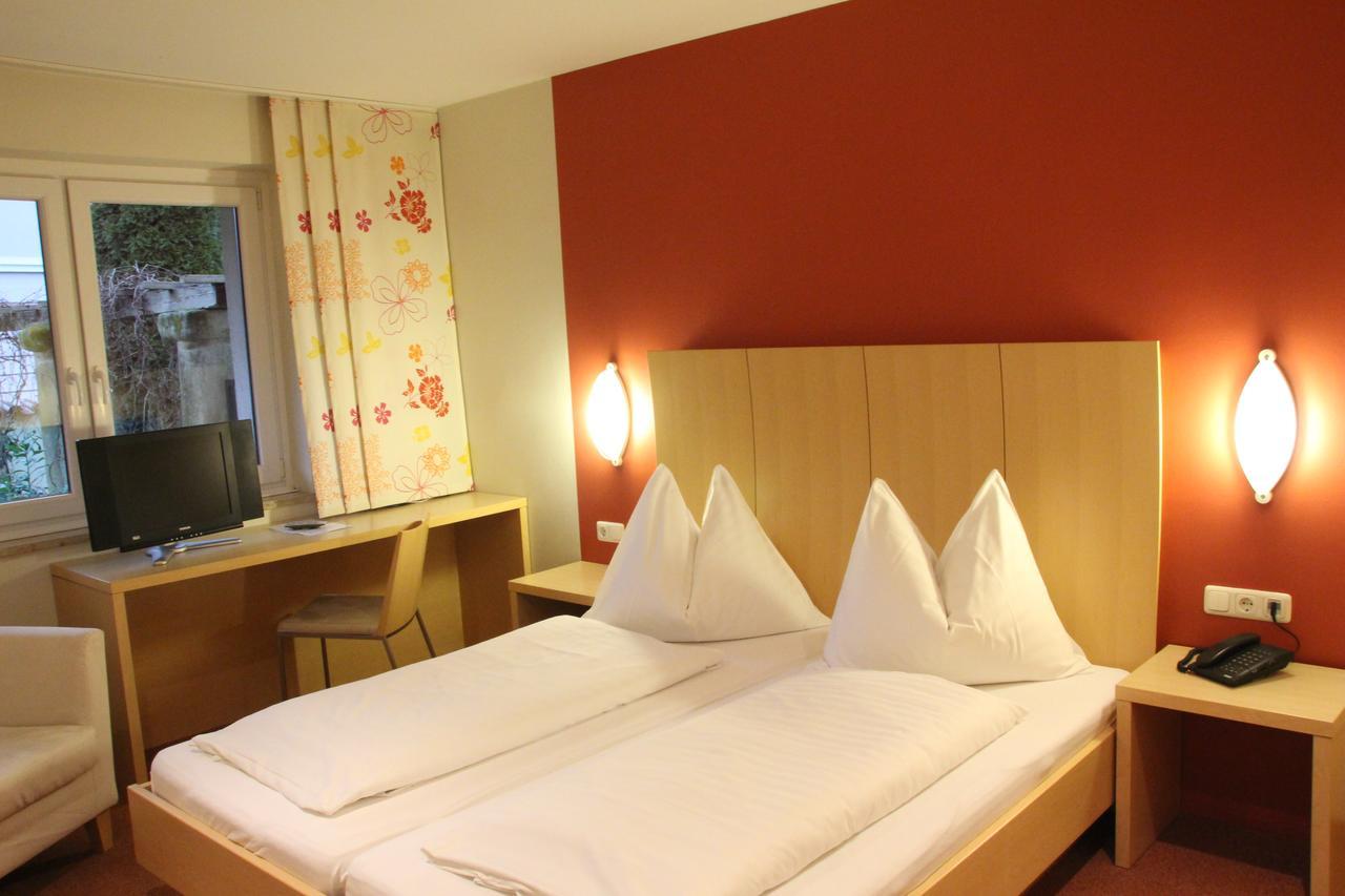 Hotel Alhartinger Hof Leonding Ruang foto