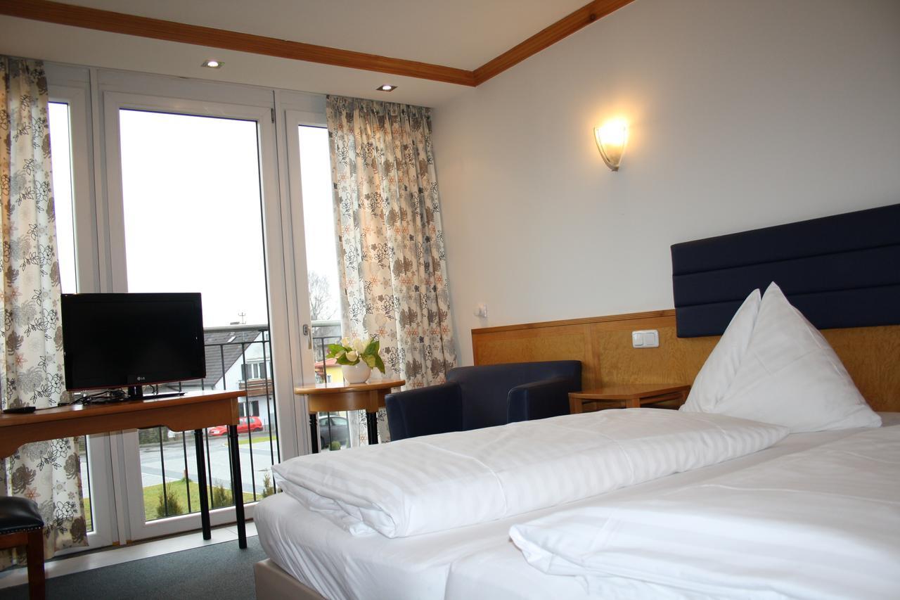 Hotel Alhartinger Hof Leonding Ruang foto