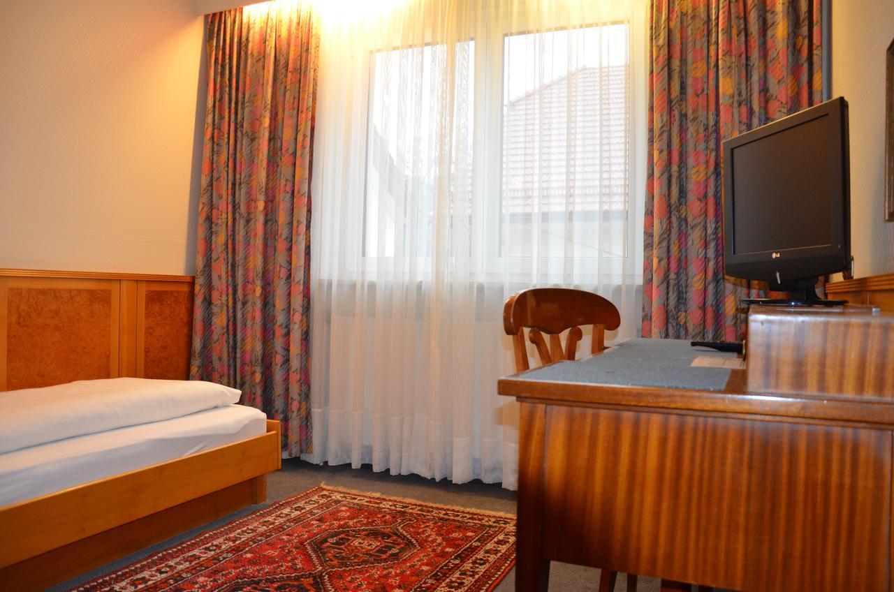 Hotel Alhartinger Hof Leonding Ruang foto