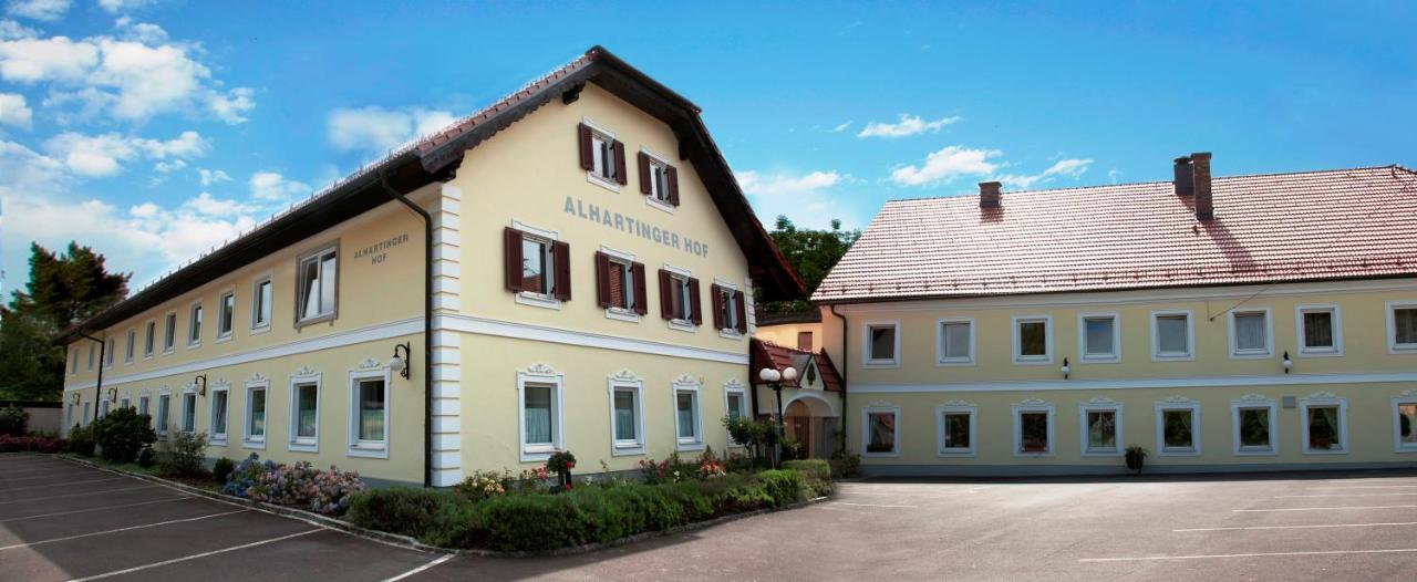Hotel Alhartinger Hof Leonding Bagian luar foto